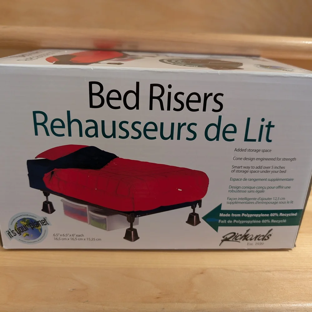 Richards White Bed Risers - Picture 2 of 3